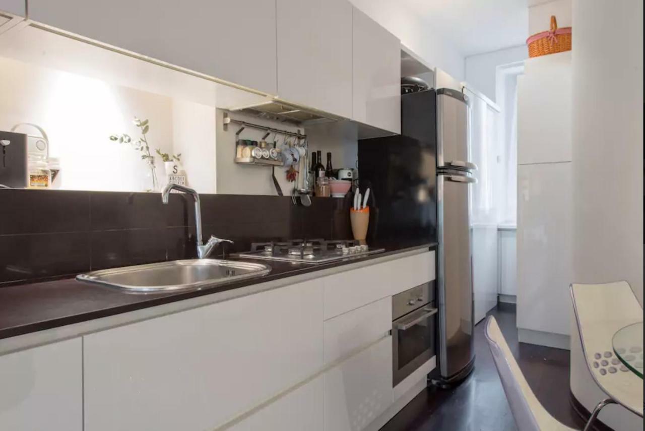 Lovely Apartment In The Heart Of Milano Eksteriør billede