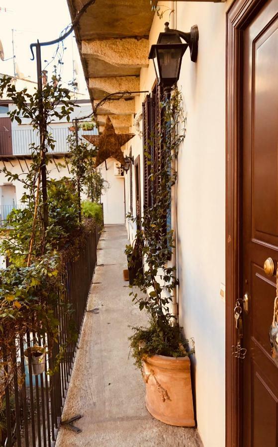 Lovely Apartment In The Heart Of Milano Eksteriør billede